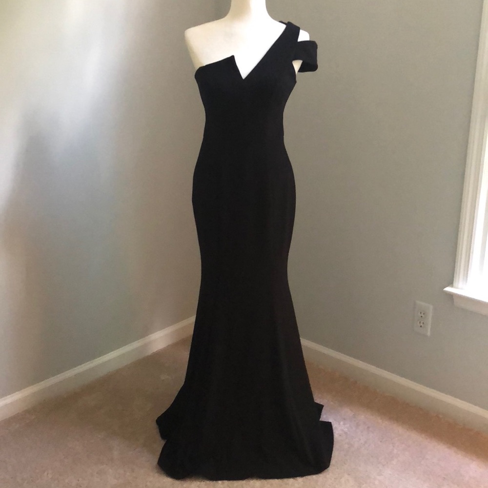 Long formal evening dress